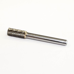 [4718] Hardmetalen stiftfrees. cilindrisch plat uiteinde (A04). schacht 6 mm. blad 8 mm. lengte 63 mm[13.0](18.72)