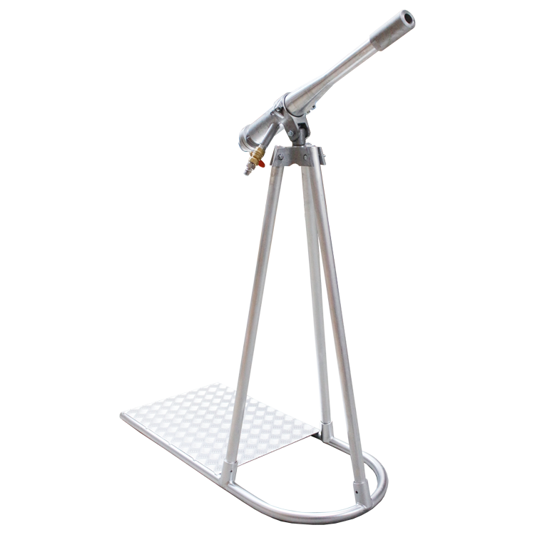 [2250] TETRA SJ-40 Ruimspuit, Model Water Tobey met driepoot op aluminium platform, IMPA 590741[7.0](482.12)