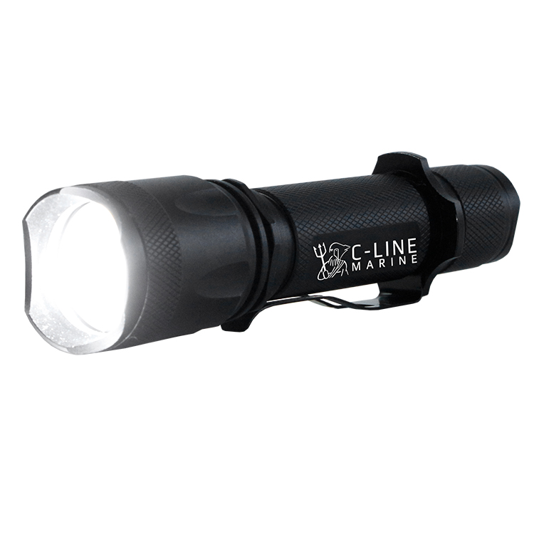 [11286] C-Line RFL-010, Oplaadbare LED zaklamp, aluminium, incl oplader 100-240Volt, 300 lumen, verstelbare straal, met SOS-functie, Li-ion batterij 2000mAh, IMPA 792246, UN 3481